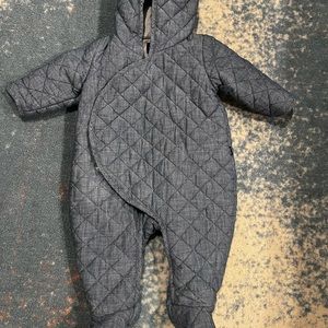 Baby gap warm bodysuit footie